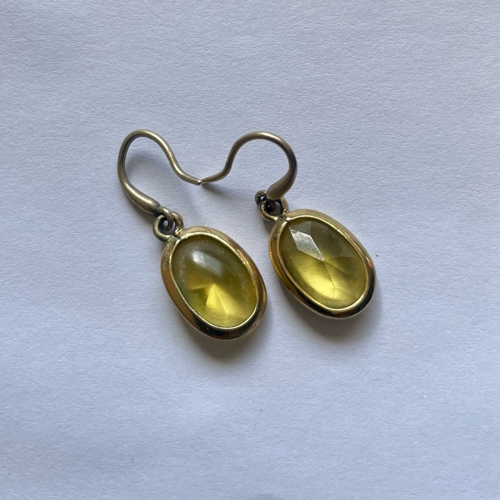 Drop earrings